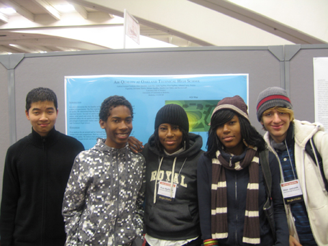 A group of EBAYS students pose for a photo at the American Geophysical Union (AGU) conference, December 2007