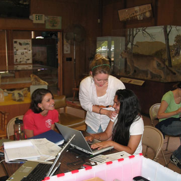EBAYS students discuss their findings with one another, 2007
